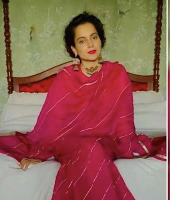 Kangana shows herself as Indira Gandhi for upcoming film- Emergency