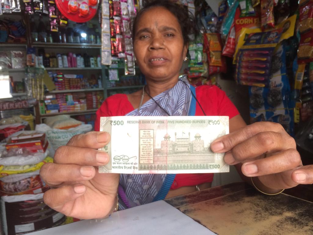 Rs 2000 note vanishing, soiled notes in wide circulation