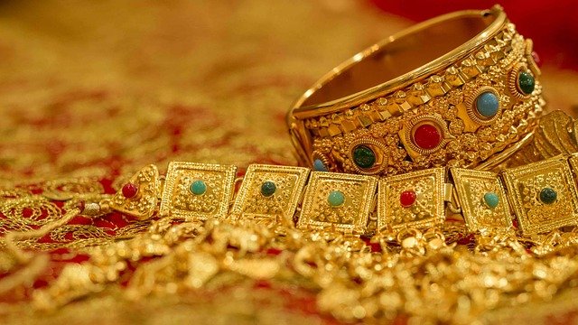Exports of Gems and Jewellery more than double and rise to $ 23.62 bn