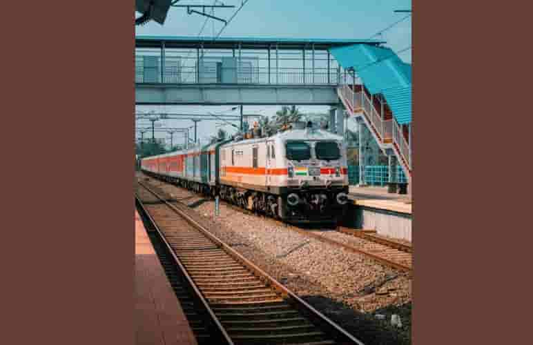 More-than-60-passenger-trains-passing-through-or-originating-from-Jharkhand-will-remain-cancelled-from-November-27-to-December-17