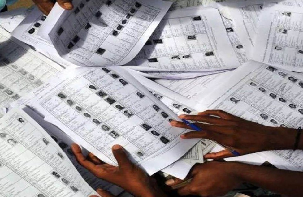 Lok-Sabha-Elections-2024-To-check-name-in-voter-list-Campaign-will-run-in-polling-station