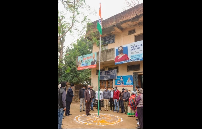 73rd-Republic-Day-celebrated-with-gaiety-at-PIB-ROB-Ranchi-Office