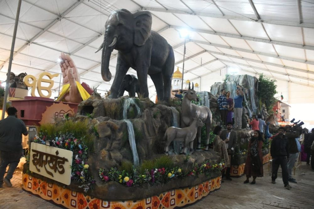 Jharkhand-will-present-a-tableau-showcasing-the-state-s-greenery-wildlife-and-tribal-culture-at-the-Bharat-Parv-festival