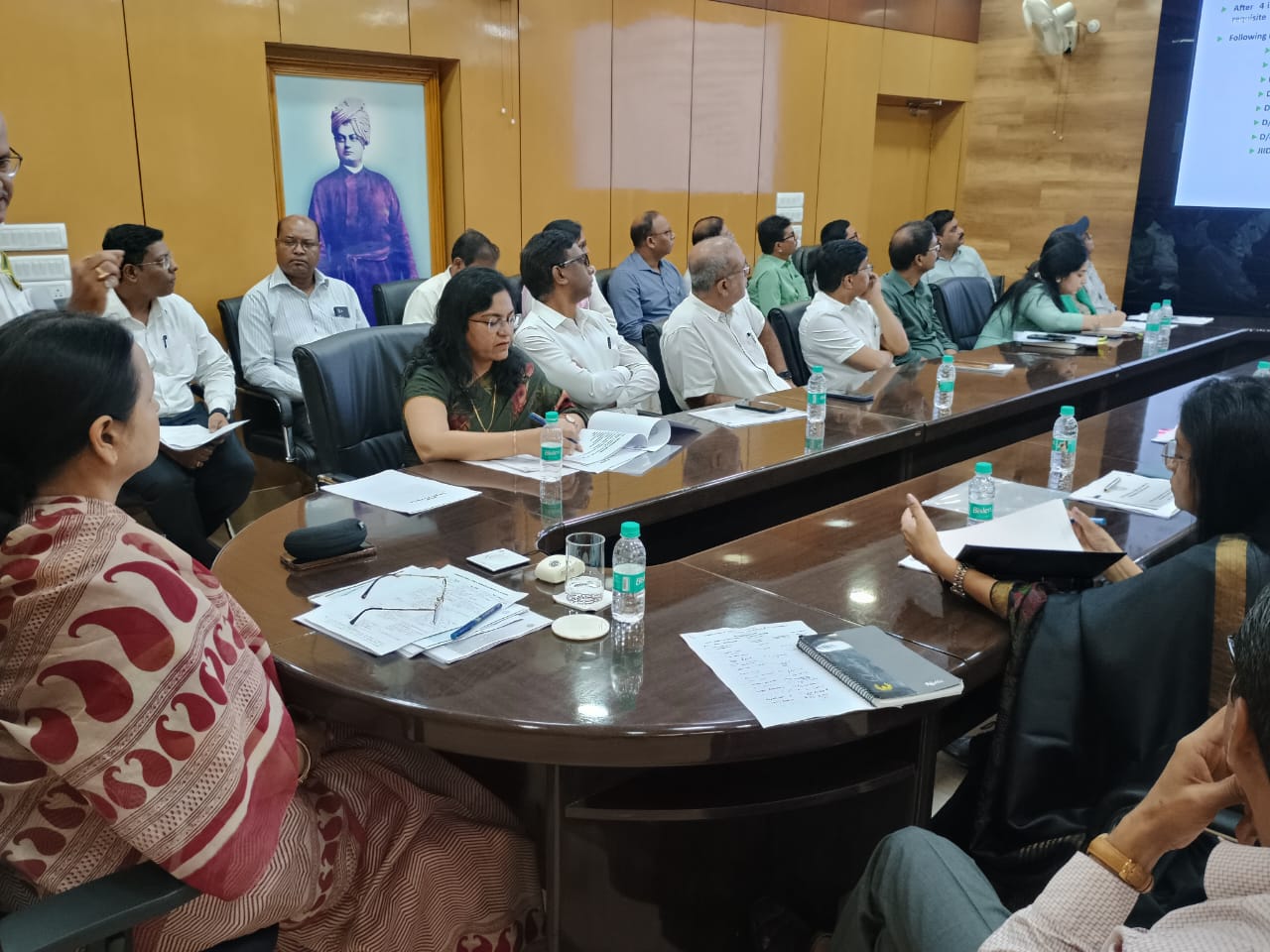 Review-of-the-progress-of-implementation-of-e-office-lite-under-the-chairmanship-of-the-Chief-Secretary