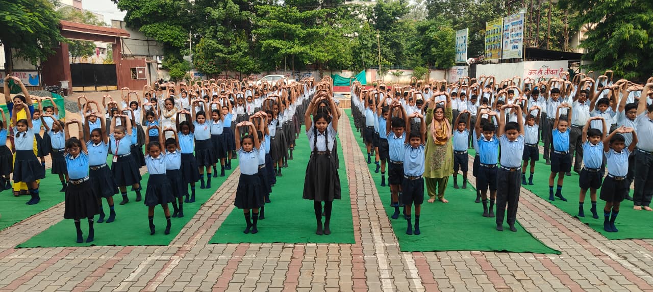 Yoga-brings-out-the-latent-talent-in-children-and-prevents-age-related-ailments-Swami-Muktarath