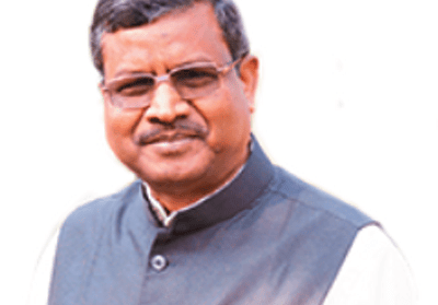 झारखंड विधानसभा के अध्यक्ष रबींद्रनाथ महतो के न्यायाधिकरण में सोमवार को विधायक बाबूलाल मरांडी के दलबदल मामले की सुनवाई हुई