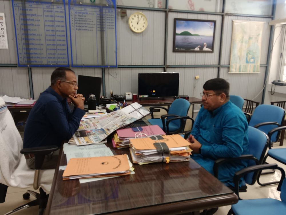Jharkhand-Urja-Vikas-Shramik-Sangh-president-met-Jharkhand-Urja-Vikas-Nigam-GM-demanded-investigation-of-40-vehicles-purchased-without-tender