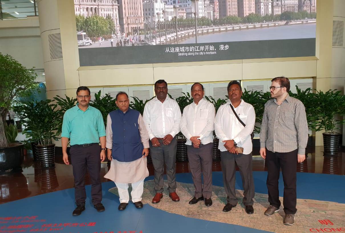 मुख्यमंत्री के नेतृत्व में झारखंड के प्रतिनिधि मंडल ने आज शंघाई के अर्बन प्लानिंग म्यूजियम का भ्रमण किया