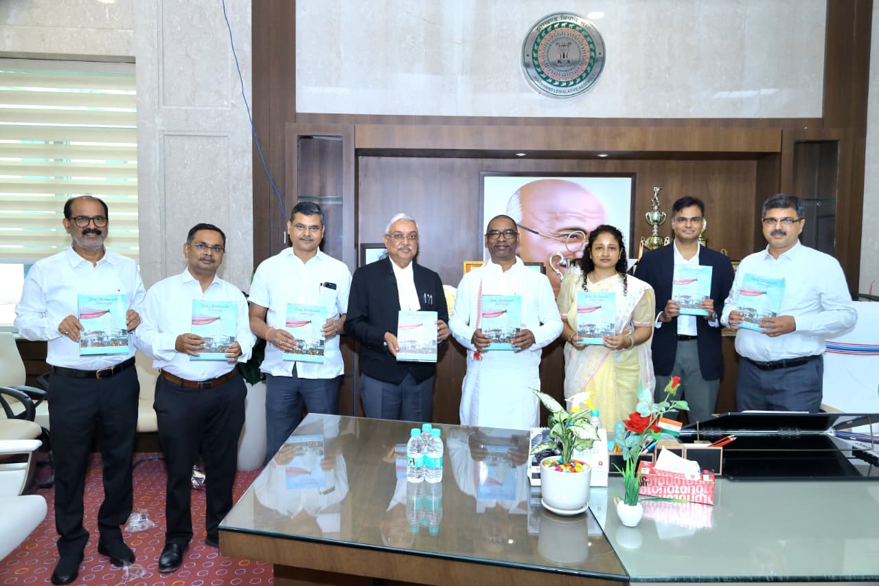 Chief-Minister-Hemant-Soren-released-the-book-Baba-Baidyanath-Jyotirling-Deoghar-A-TOUCH-OF-THE-DIVINE