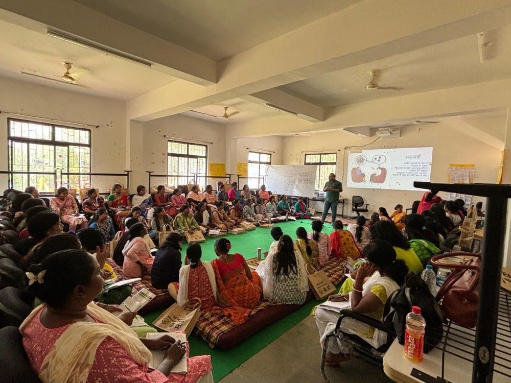 Teachers-of-Kasturba-and-Girls-Residential-Schools-in-Jharkhand-received-training-on-career-counseling