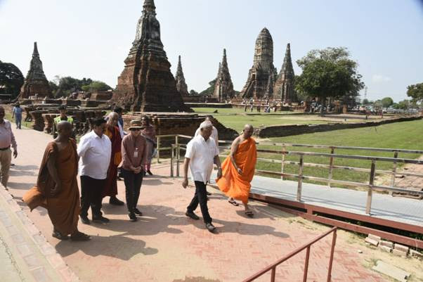 बिहार के राज्यपाल श्री राजेंद्र विश्वनाथ अर्लेकर ने थाईलैंड के प्राचीन शहर अयुत्या का दौरा किया, जिसका नाम भगवान राम की जन्मस्थली अयोध्या के नाम पर रखा गया है