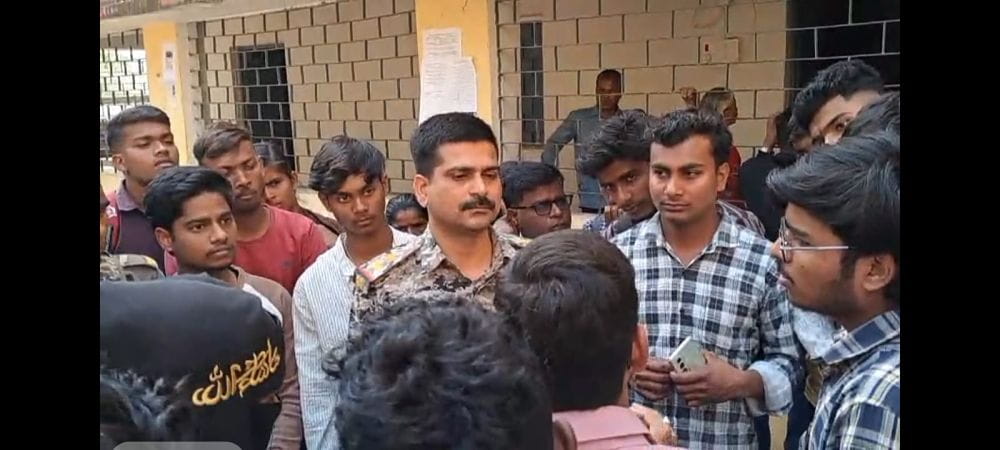 Chhatrahit-Sarvopri-Manch-Admit-cards-for-395-students-not-issued-Demand-for-early-announcement-of-date-of-special-examination