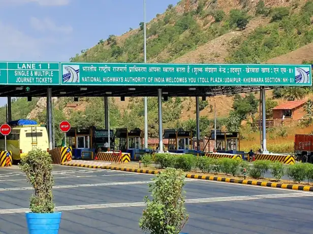 attention-vehicles-using-national-highways-without-valid-fastag-will-now-be-charged-twice-the-applicable-user-fee
