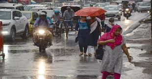 <p>Rain lashed Ranchi. And clouds in the sky offered relief from the humidity. Against average rainfall of 540.7 mm this year, Ranchi registered 334.5 mm during January1-July 31,2019.…