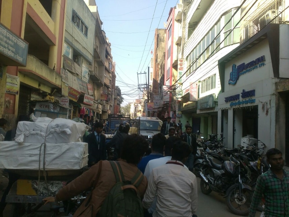 <p>Picture showing a scene of Upper Bazar, Ranchi where traffic is moving at snails pace due to traffic jam, as usual traffic police is nowhere in sight.</p>
