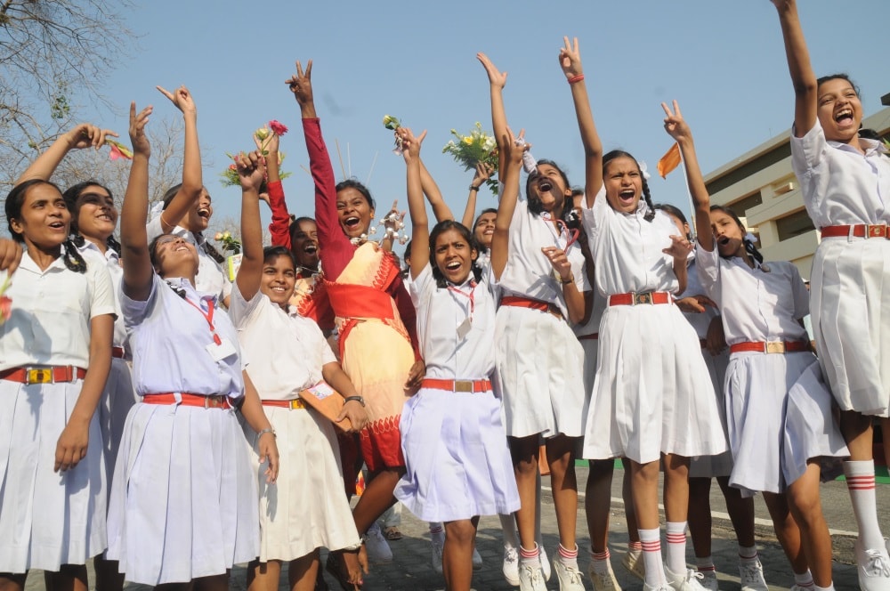 <p>Scores of students were in cheers after Jharkhand Academic Council declared Class 10(Matric) results in Ranchi.They were spotted jumping and giggling in many areas in Ranchi.</p>…
