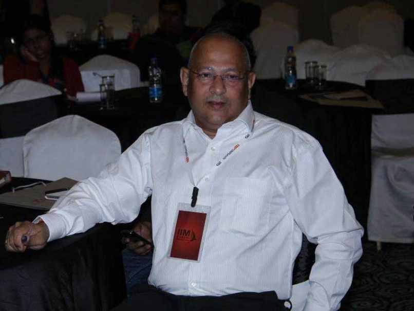 <p>Amitabh Choudhary got relief following the Jharkhand High Court's decision to put a stay on his case connected with alleged Electronic Voting Machine.</p> <p>On April 17, 2014,…