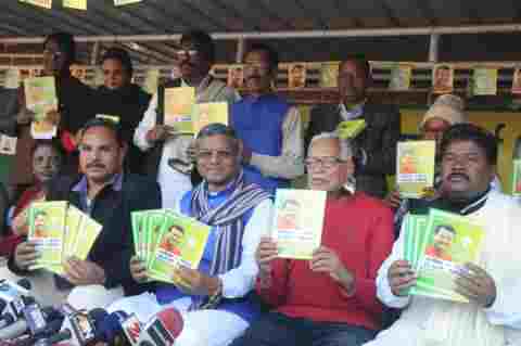 'Black Paper' released against Raghubar Das Govt in Jharkhand