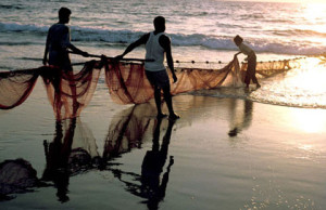 Neighbours keep 538 Indian fishermen in custody