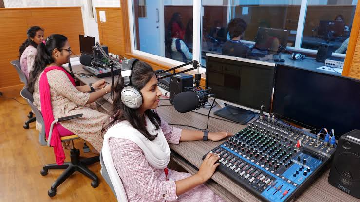 centre-wants-css-to-use-community-radio-station-to-meet-information-needs-of-communities-in-vulnerable-areas