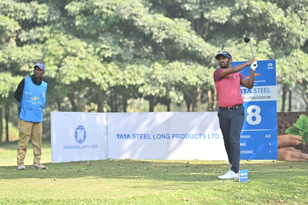 Chikkarangappa leads the 3rd round lead with sublime 62 at TATA Steel Tour Championship 