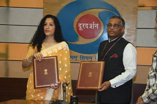 doordarshan-prasar-bharati-signs-mou-with-iccr-to-expand-global-reach