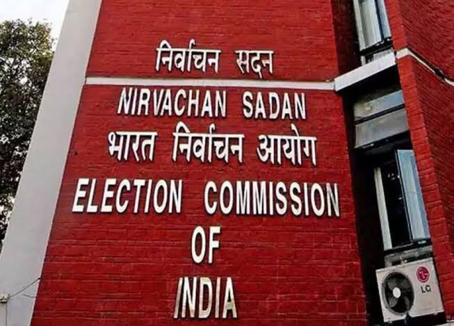 EC directs removal of DGP and Home Secretaries of several states including Jharkhand and West Bengal