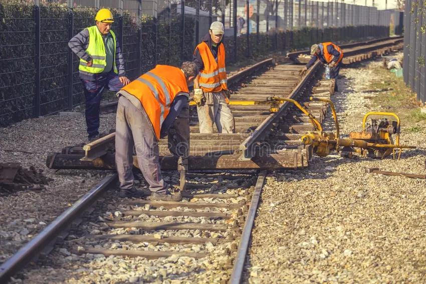 several-passenger-trains-not-to-ply-for-a-month-on-account-of-track-maintenance-in-jharkhand