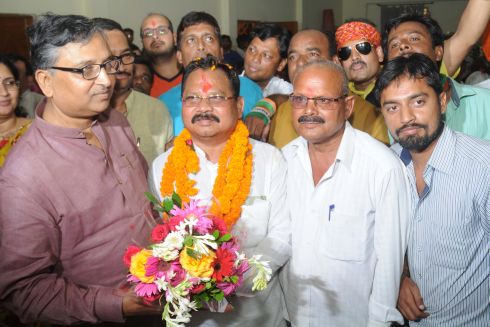 Laxman Giluwa gets warm welcome at BJP office