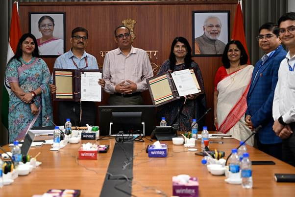Behind the News: Pension Sakhis to Take Retirement Security to the Doorstep of Rural Households in India 