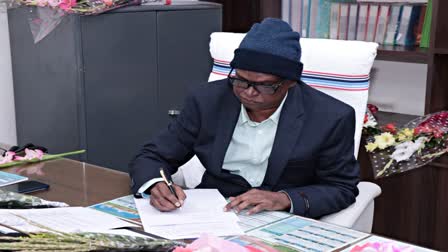 Jharkhand Assembly gets first Adivasi Secretary, Manik Lal Hembrom