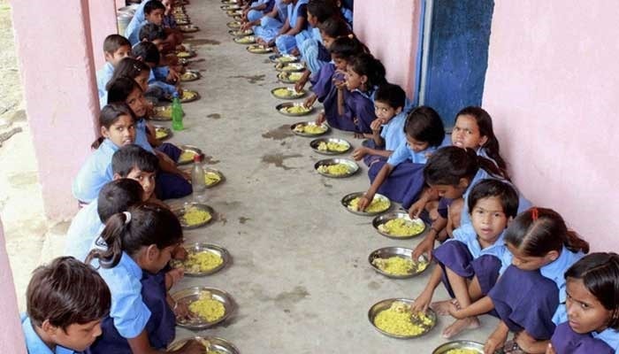 Eggs,bananas to be given along mid-day meals:Jharkhand government