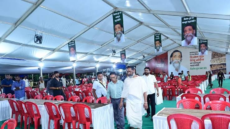 Shradh ceremony of former CM Shibu Soren:Exhibition,Multiple Helipads and Dinning pandals set up at Nemra 