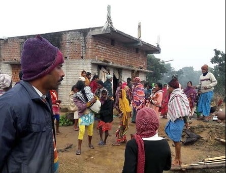 Lightening kills 3 of a tribal family in Jharkhand