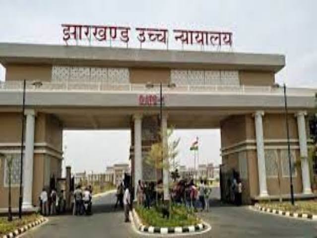 HC puts lid on Soren government’s move guaranteeing 75% of job vacancies in the private sector to local residents