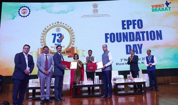 India Post Payments Bank signs MoU with EPFO to provide Digital Certificates to Pensioners 