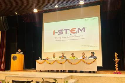 iit-delhi-showcased-a-master-digital-platform-i-stem-to-have-access-to-scientific-facilities-across-institutions