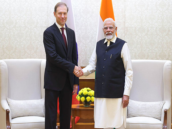First Deputy PM of Russia Denis Manturov calls on PM Modi