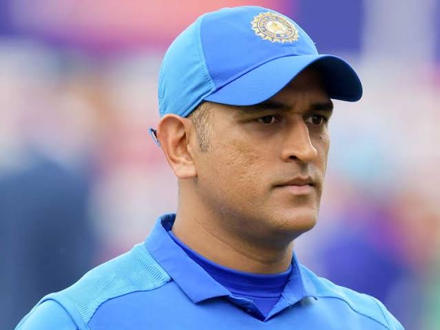 ms-dhoni-back-home-after-chennai-super-kings-got-eliminated-from-ipl-2024