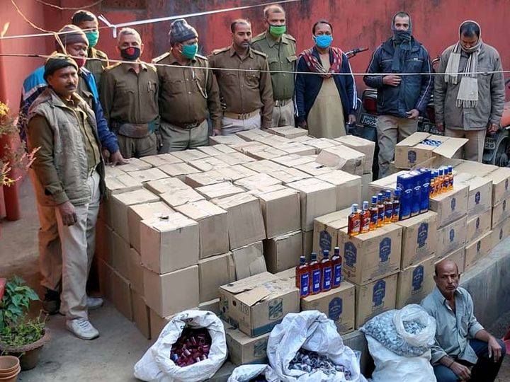 Illegal liquor in foreign liquor bottles seized,two arrested in Jamshedpur  
