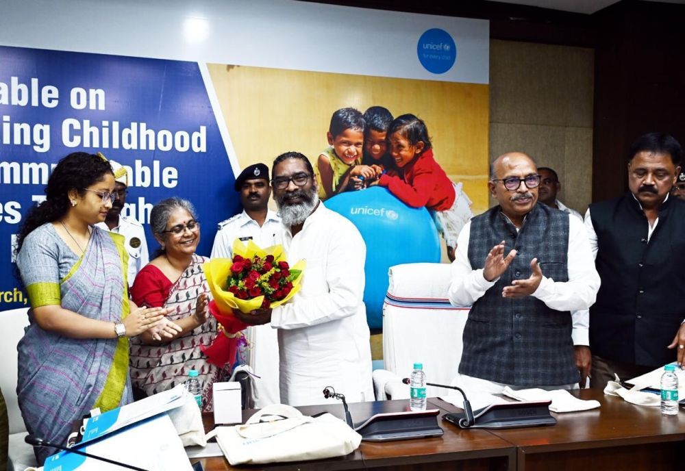 UNICEF holds a roundtable discussion on Childhood Non-Communicable Diseases and Healthy Diets with MLAs