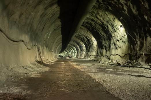 bullet-train-project-rolled-off-building-its-first-section-of-the-21-km-undersea-tunnel-between-bkc-and-thane