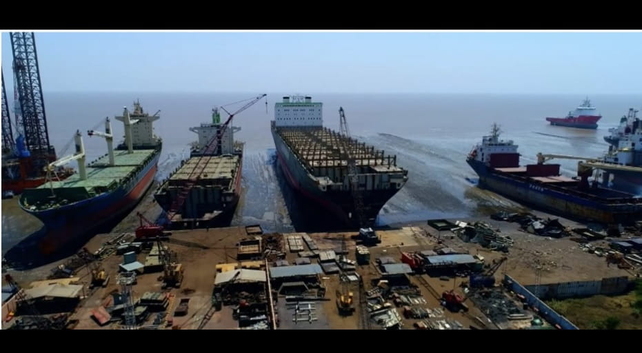 breaking-news-india-emerges-as-a-leading-destination-for-environmentally-sound-ship-recycling