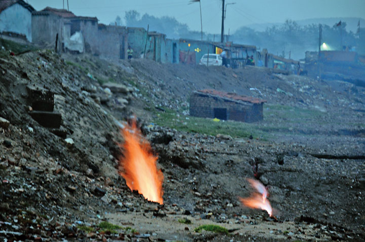 centre-approved-a-plan-to-rehabilitate-families-affected-by-fire-land-subsidence-in-jharia-coalfields-in-jharkhand