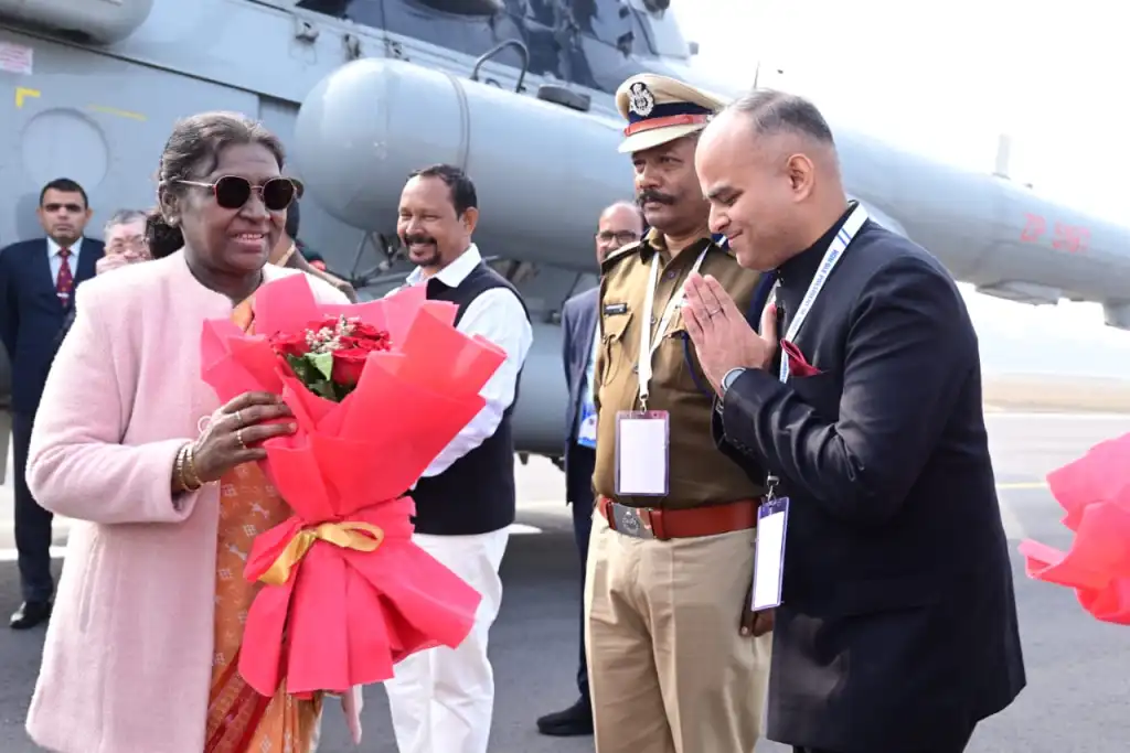 Tata Steel Foundation gets the Ol Chiki Centenary Award delivered by President Murmu