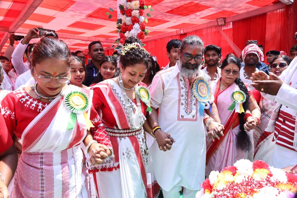Soren couple celebrate Sarhul by dancing, planting a Sal tree 