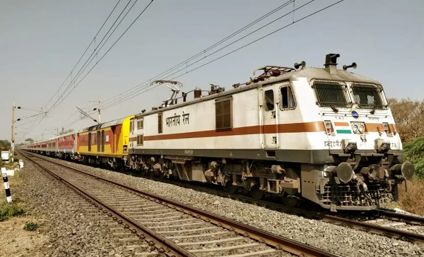Railways promoting Energy Conservation, setting up solar plants to harness clean energy