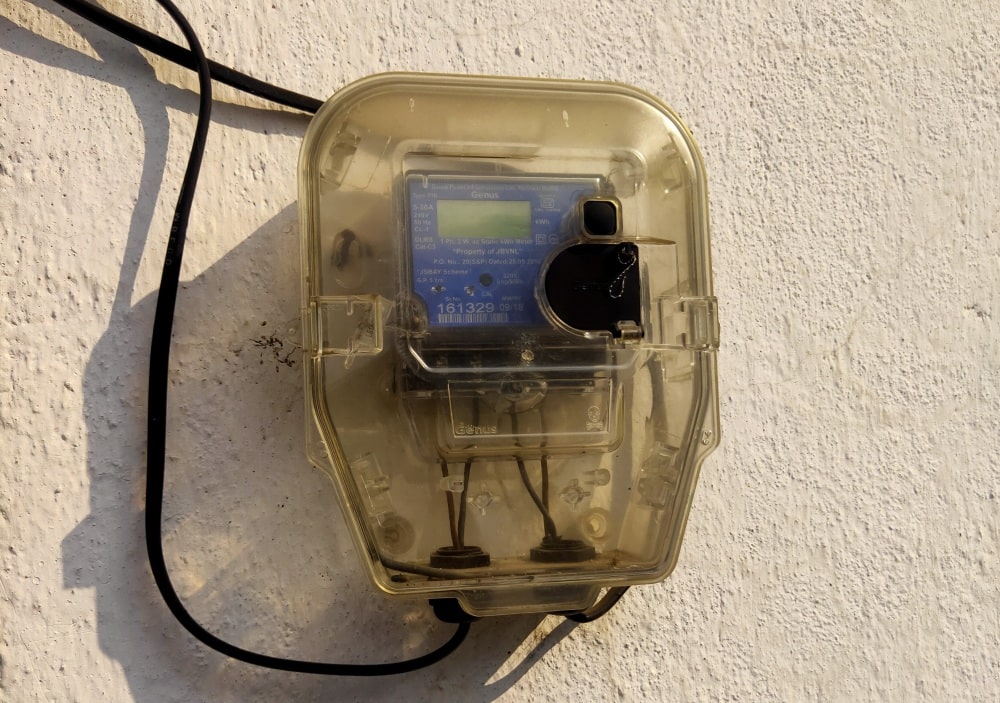 Get Smart Meter installed, gain 100 units of electricity free: JBVNL