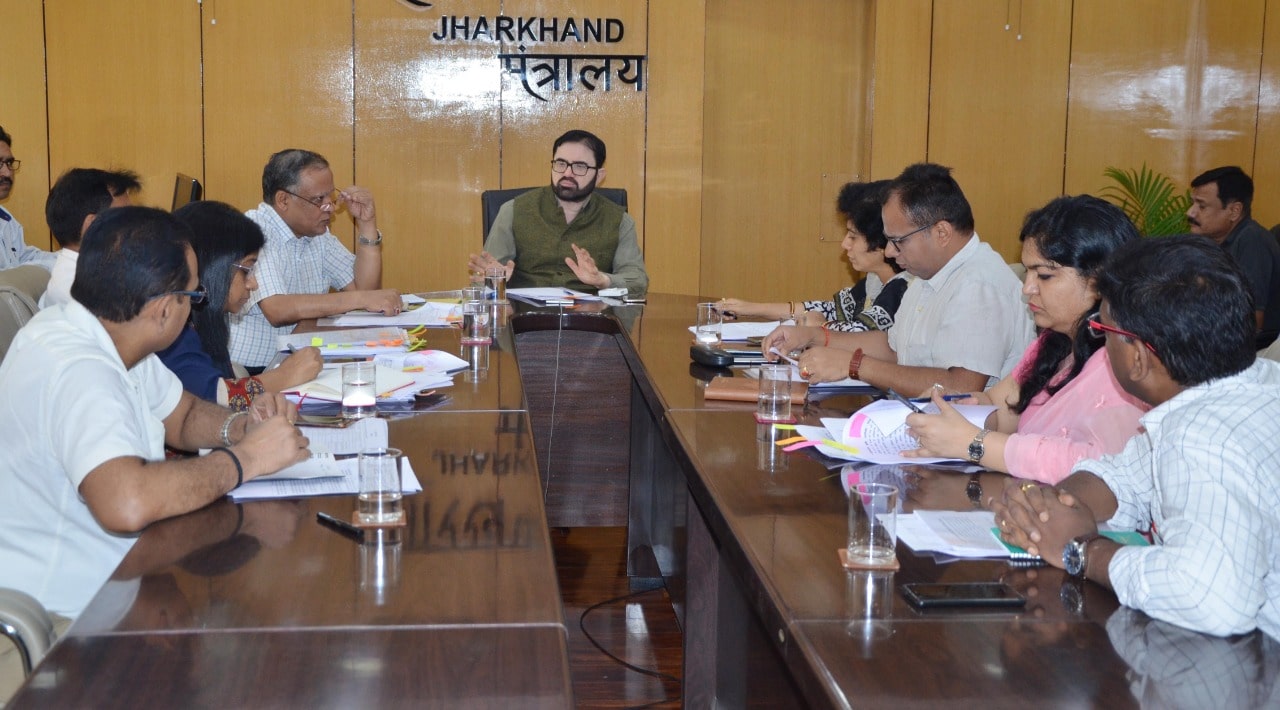 Chief Secretary holds important meeting about development works
