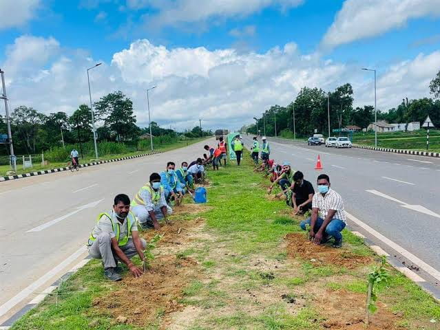 Behind News:NHAI launched initiative to curb unauthorised parking and encroachments along NH corridors across India 